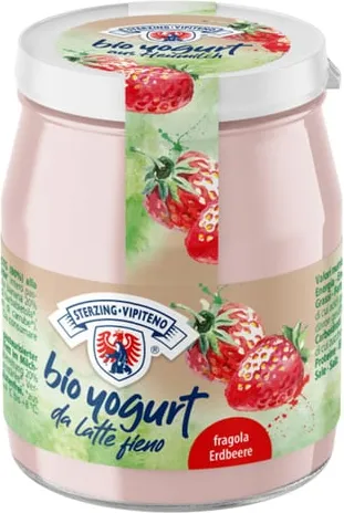 Био пълномаслен йогурт с ягоди 150г