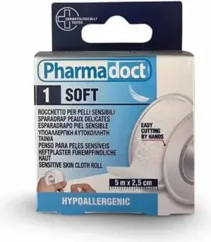 Pharmadoct Soft Хипоалергенен лейкопласт за чувствителна кожа 5 м х 2,5 см