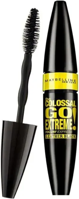 Maybelline Volume Express Go Extreme Спирала за обем с наситено черен цвят