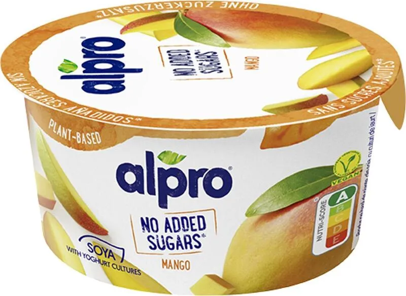 Заквасен соев продукт ALPRO без захар с манго,калций и витамини 135 гр